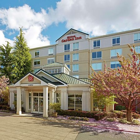 Hilton Garden Inn Portland Lake Oswego Exterior foto